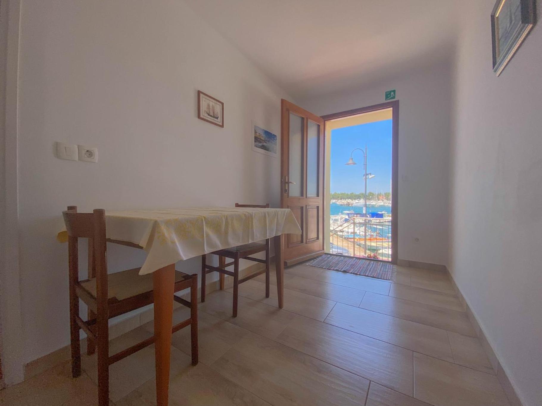 Demark Room 1 Novigrad Istria المظهر الخارجي الصورة